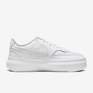 Nike Womens Court Vision Alta size 9